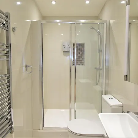 Yourapartment.com - Riverside City Centre Апартаменти Бристоль